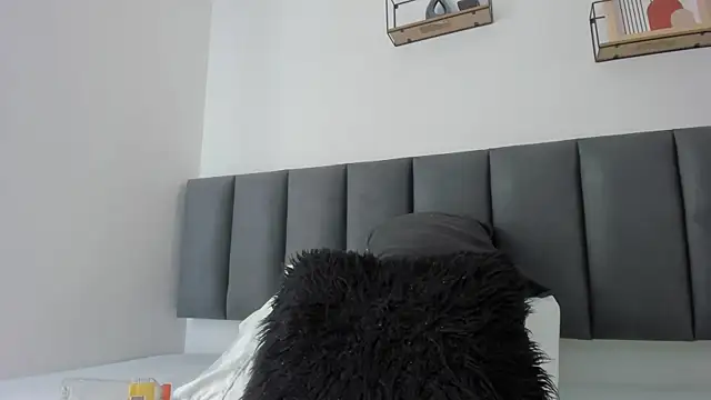 MaraOwen_ webcam