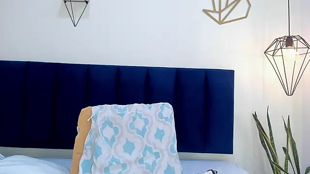 mayaevansmg webcam
