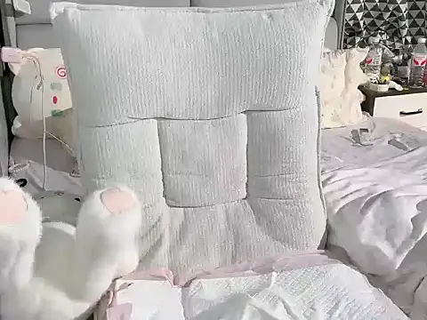 xiaoguai33 live sex cam