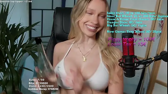 cymaishere webcam