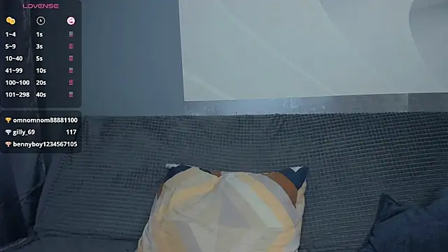 TarynPalek webcam