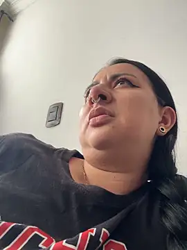 Watch Abril_Luv live on EroticFlix - High definition streams