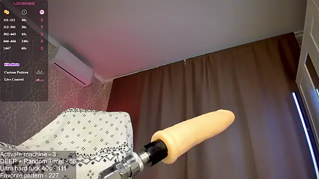 Juicy_Vikki webcam