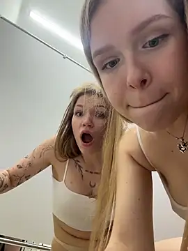 Liza_risky webcam
