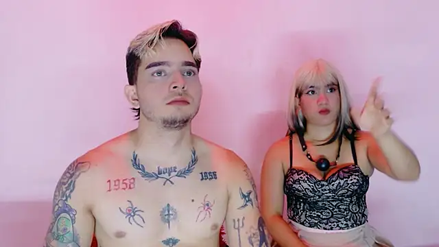 AliceandMax webcam