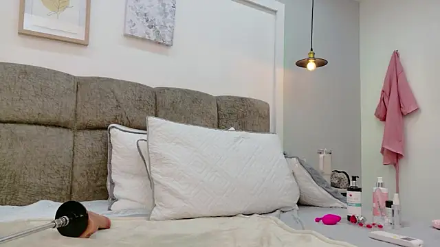 AlmaRose_ webcam