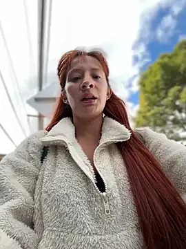 samyra_biker12 (Ask my age) - Cucumber in my cunt 🍆🙊🙈