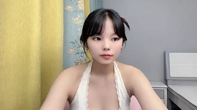 Watch Mia8888 live on EroticFlix - High definition streams