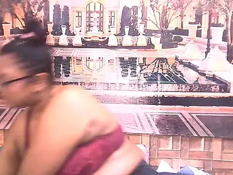 IndianBoobilicious webcam