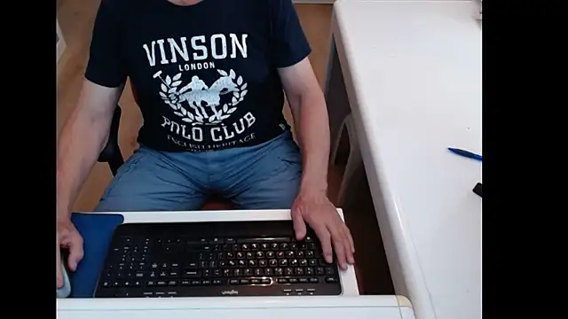 dutchpornking live sex cam