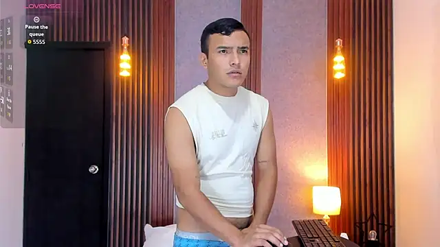 Chris_vega_ webcam