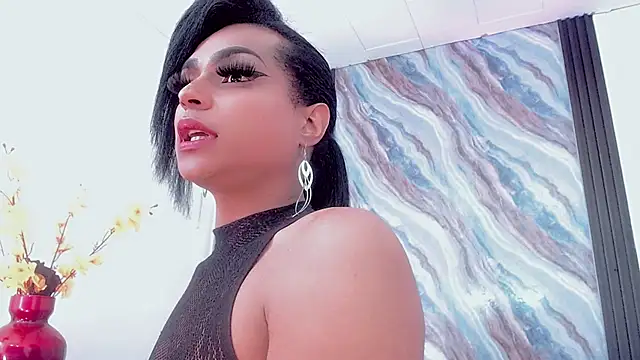Modella: bellatrixx_69
