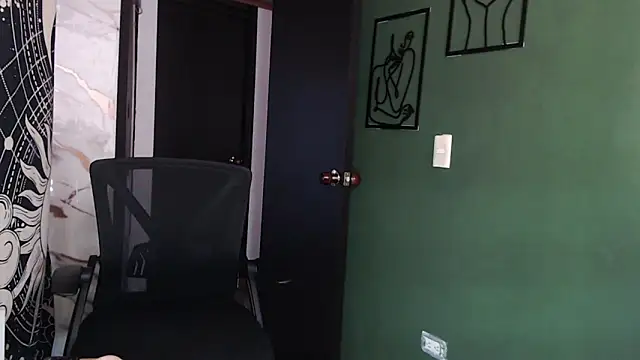JadaRoberts webcam