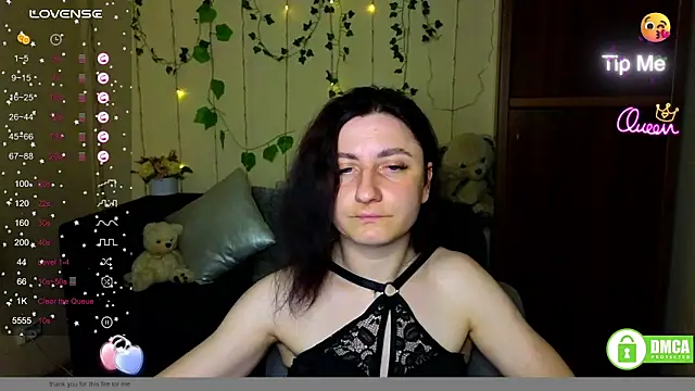 Muse_kitty_jenia webcam