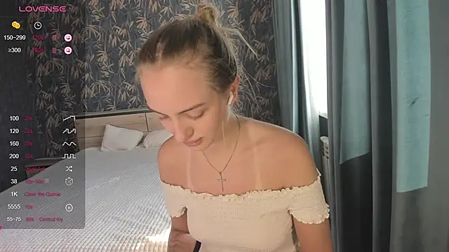 a_delina - A_delina's free webcam - UK Sex Cams