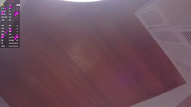 elodie_walker webcam