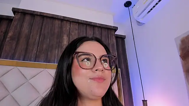 gabriela_r webcam
