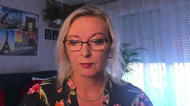vanessa_chat live cam on StripChat