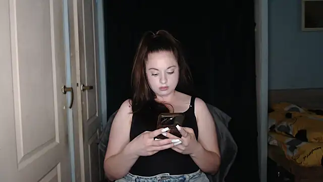 ryhhnnagold99 live cam on StripChat