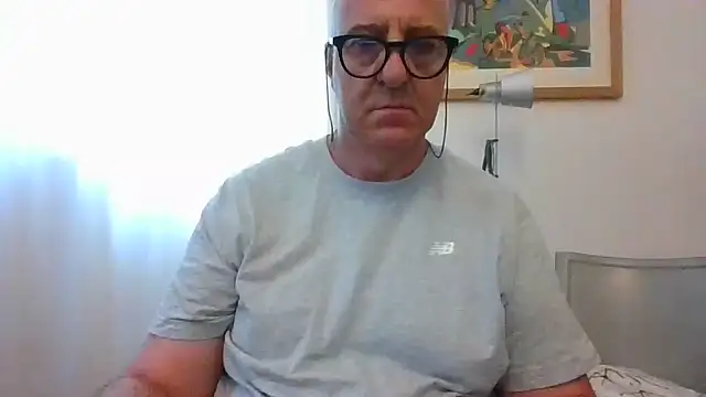 ANONIMO7735 webcam