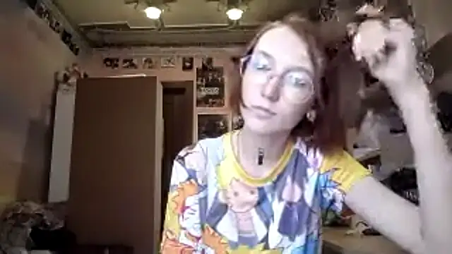 JenaeMicKonic webcam