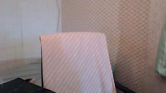 Janiffer_MiMi webcam