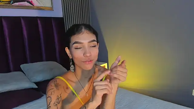 LauraAristizabal webcam