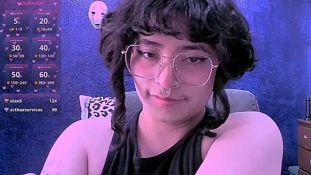 NinaYellow webcam