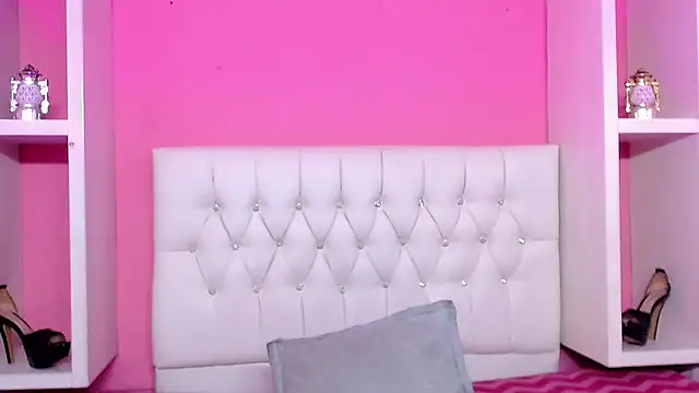 x_isabella_x webcam