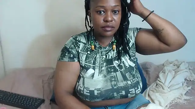 ChantyBaeX webcam