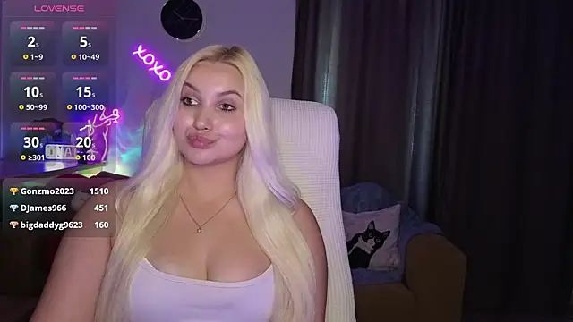 Watch adrelaxina live on EroticFlix - High definition streams