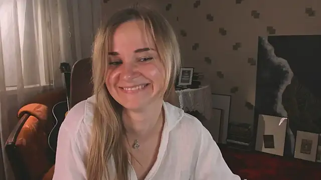 MiaSparkes webcam