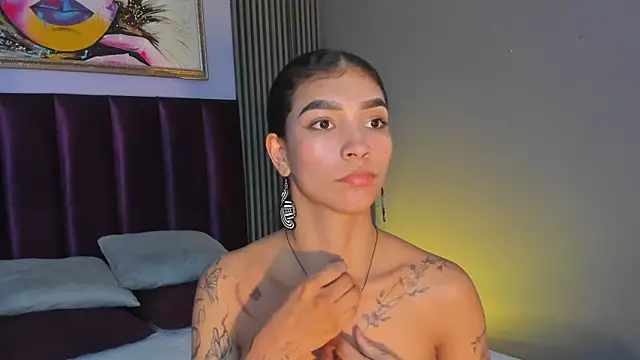 LauraAristizabal webcam