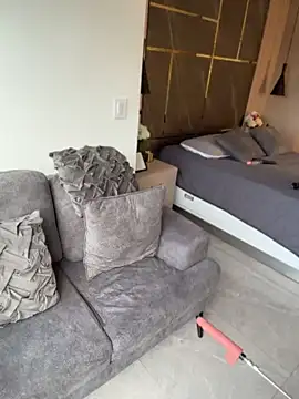 emily-Hornyy webcam