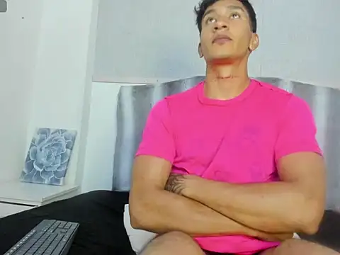 zayn_moretti - Zayn_Moretti's free webcam - UK Sex Cams