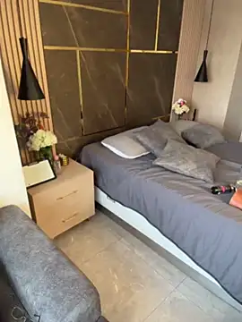 emily-Hornyy webcam