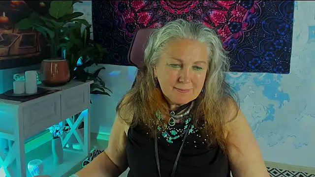 Watch LilaMaharani live on EroticFlix - High definition streams