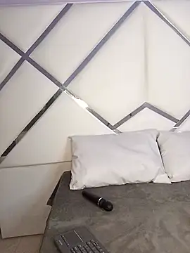 CottonCloe_ webcam