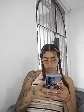 Pamelamiler__ webcam