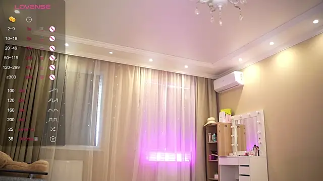 Watch Bananalizzy live on EroticFlix - High definition streams