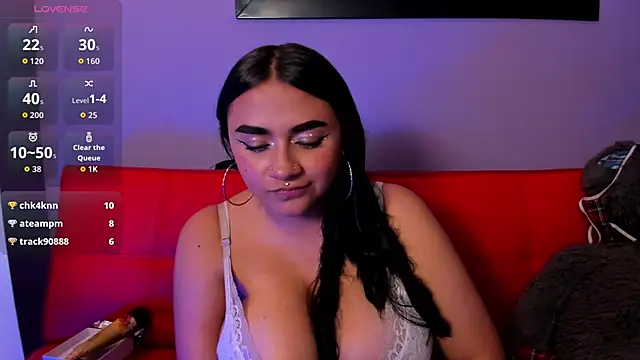 Lucyy_tits webcam