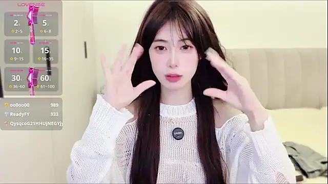 hello77-234 (F young) - 小粉塞入加小粉链接三分钟