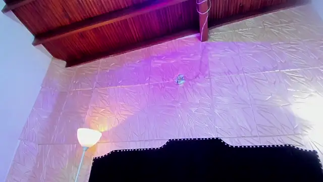 JennyRouse01 webcam