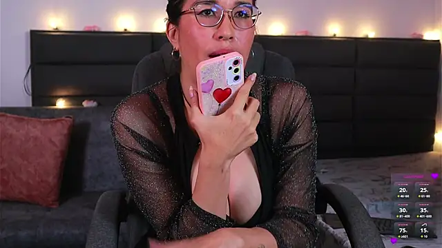 kathieandpovcock1 webcam