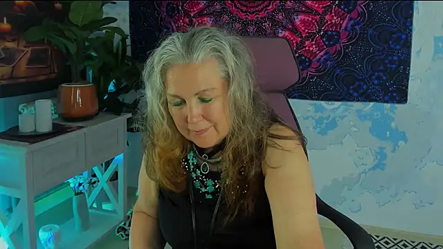 Watch LilaMaharani live on EroticFlix - High definition streams