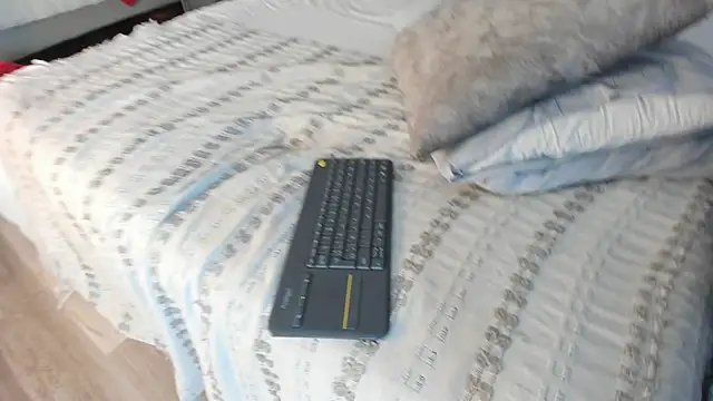 Charlie___Musk webcam