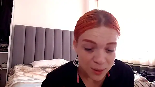 saara_johnson496 webcam