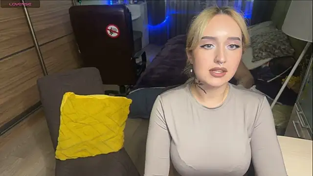 Watch xxx_sandra_ live on EroticFlix - High definition streams