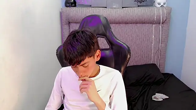 Liarr_ webcam