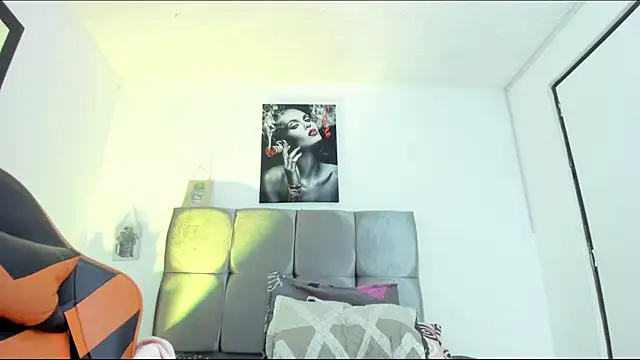 Watch Ariel_star1 live on EroticFlix - High definition streams
